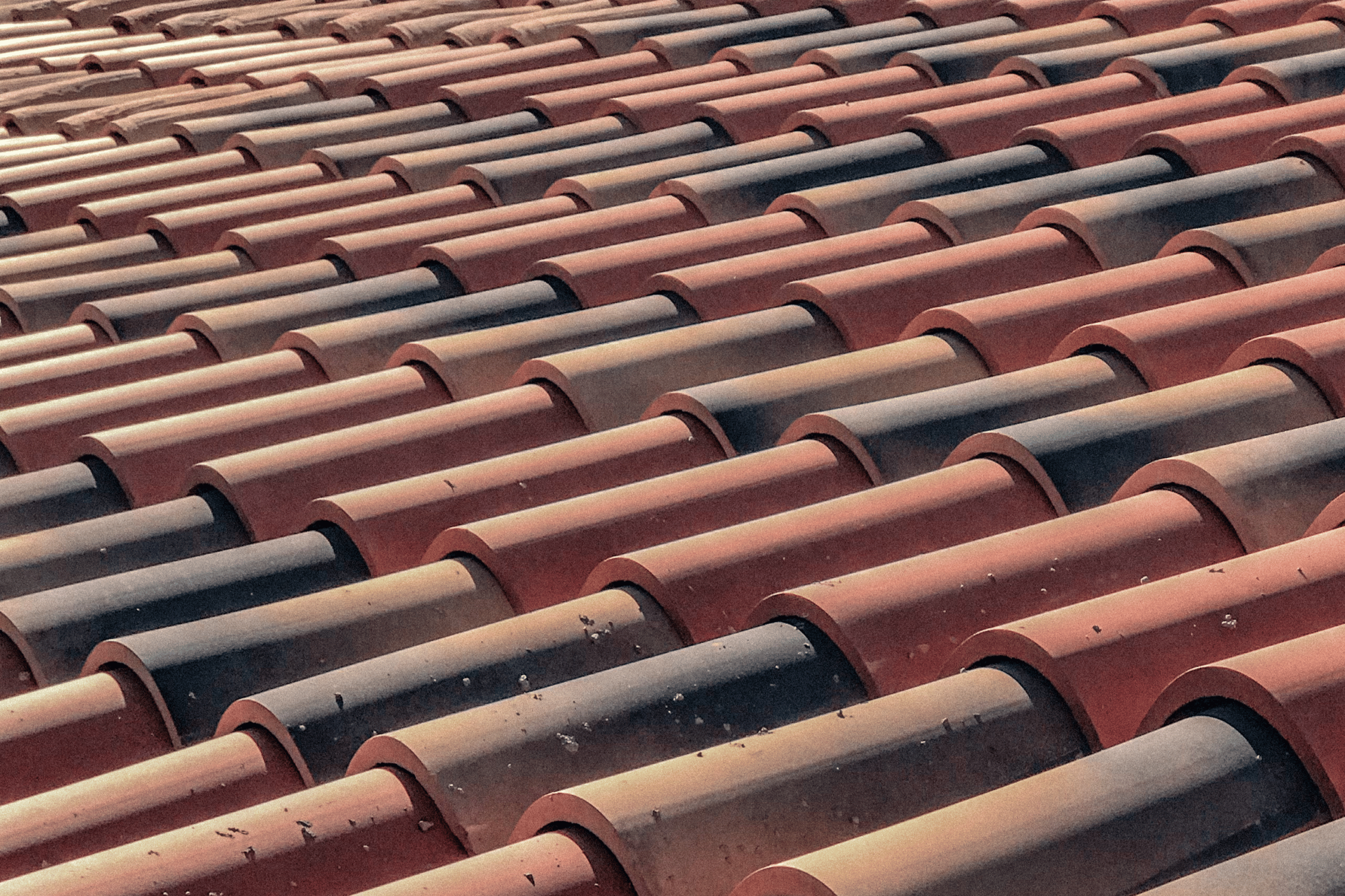 Potential asbestos in roof tiles.